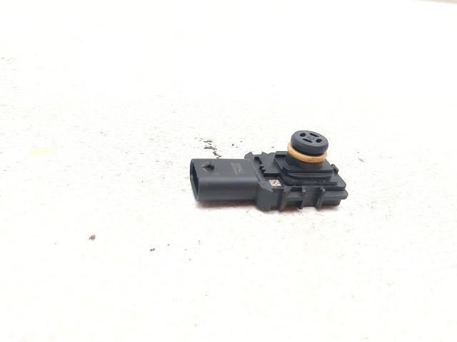 18-24 Ducati Panigale V4S Map Sensor Front 55243731B D