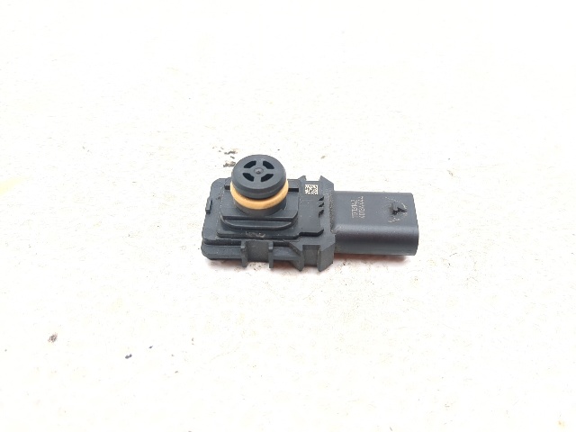 18-24 Ducati Panigale V4S Map Sensor Front 55243731B D
