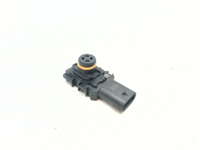 18-24 Ducati Panigale V4S Map Sensor Front 55243731B B