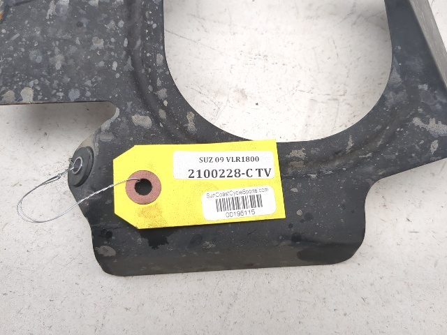 08 09 Suzuki C109R VLR1800 Heat Shield Cover Inner Cover