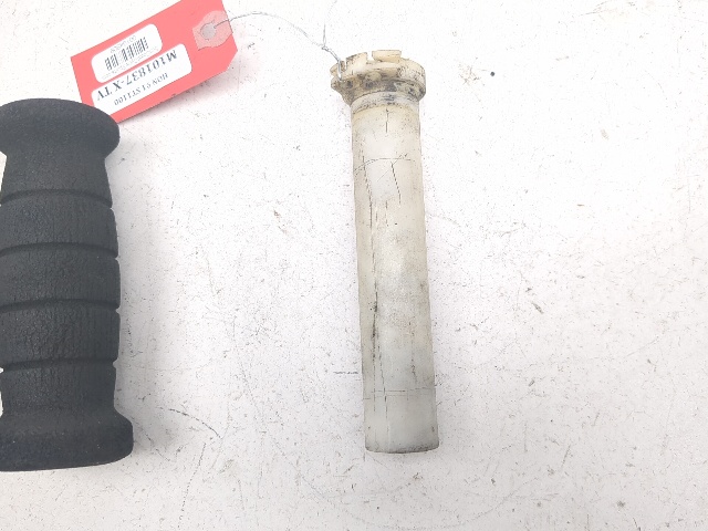91-02 Honda St 1100 ST1100 Left & Right Grips & Throttle Tube Grip