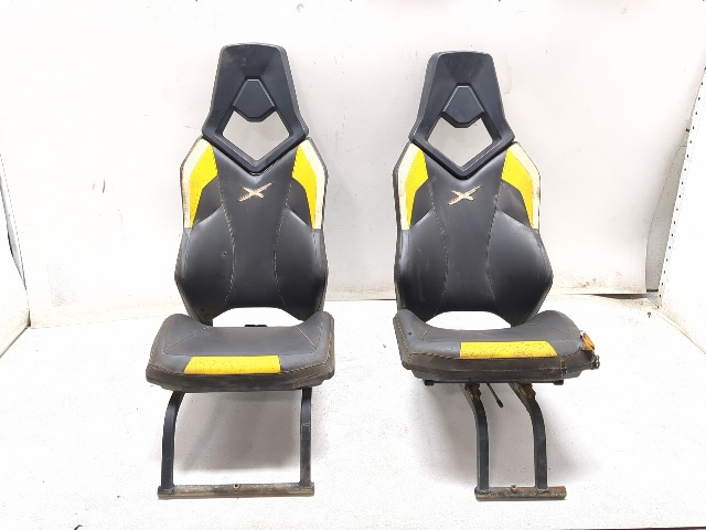 ATTN: DMG - 11-14 Can Am Commander 1000 X Front Left & Right Seat Set Bench