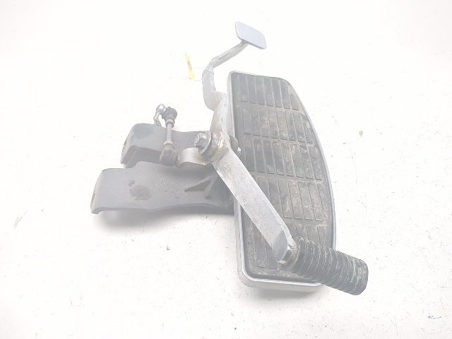 05-23 Suzuki Boulevard C50T VL800 Front Left Shifter & Bracket Rider Floorboard