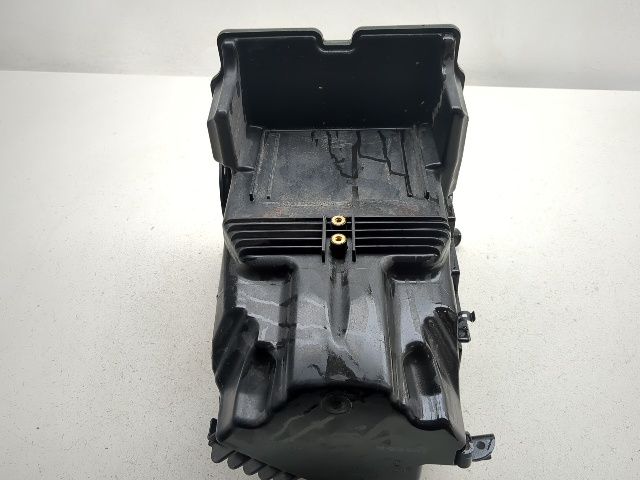04-08 BMW R1200GS Intake Air Filter Cleaner Box