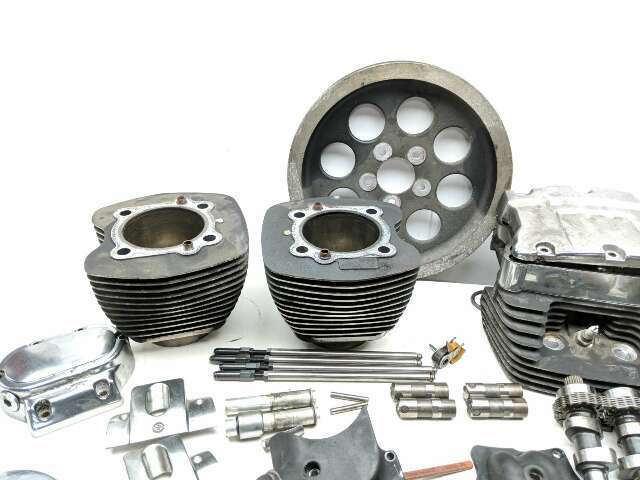 00 Harley Davidson FLHRCI Road King Classic Engine Cylinder Head