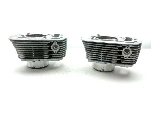 ⭐︎Am⭐︎ 03-17 Victory Vegas Engine Motor Cylinder Heads Jugs 5132410-431