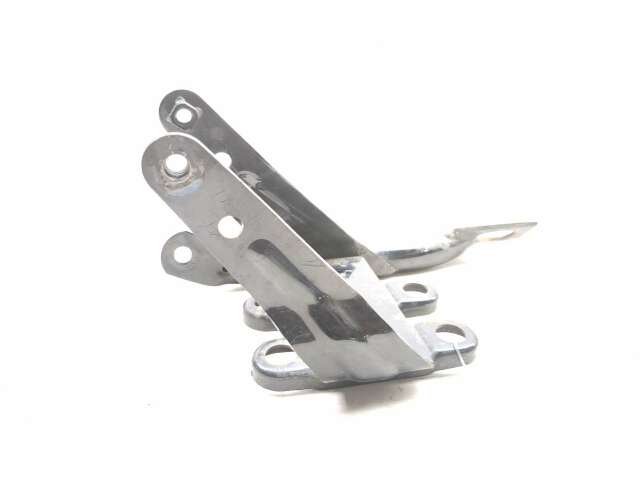 05-19 Suzuki LS650 Boulevard S40 Exhaust Mount Bracket Holder