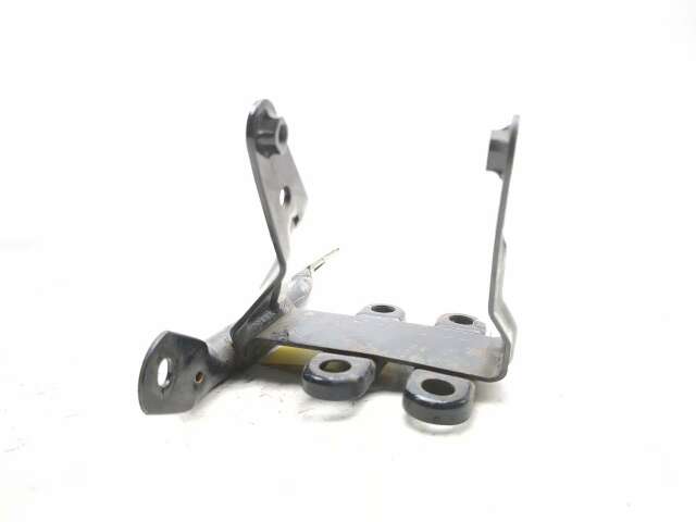 05-19 Suzuki LS650 Boulevard S40 Exhaust Mount Bracket Holder