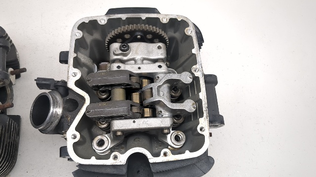 10-13 Victory Cross Country Engine Motor Cylinder Heads | eBay