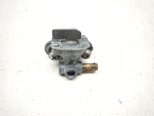 05 Yamaha FZ1 S Petcock Gas Fuel Shut Off