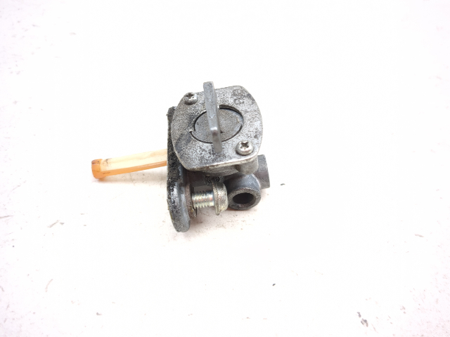 05 Yamaha FZ1 S Petcock Gas Fuel Shut Off
