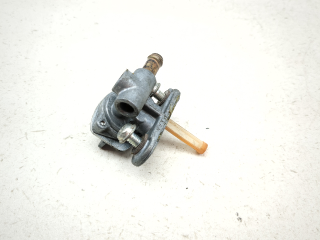 05 Yamaha FZ1 S Petcock Gas Fuel Shut Off