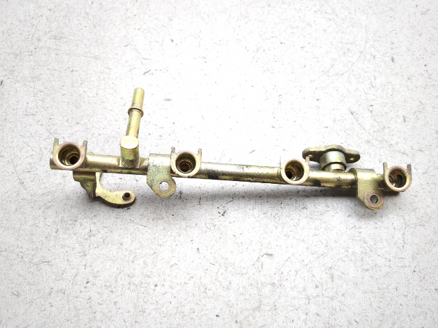 03-05 Yamaha YZF R6 Gas Fuel Injector Rail