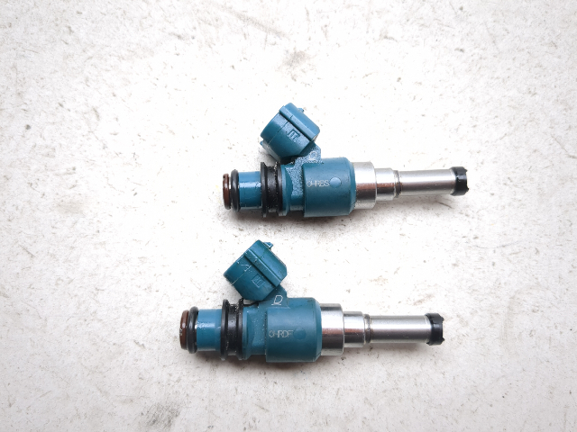 22-25 Yamaha YZF-R7 YZF R7 Gas Fuel Injectors