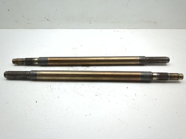 08-21 Kubota RTV 500 RTV500 Left Right Rear Wheel Axle Set Pair