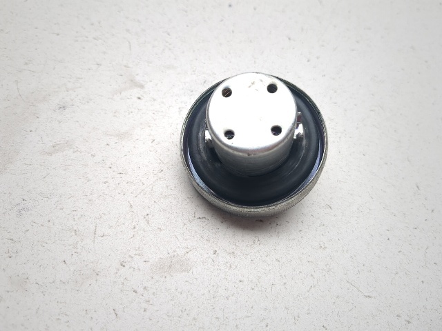 11 Honda PCX 125 Petrol Gas Fuel Tank Cap Lid