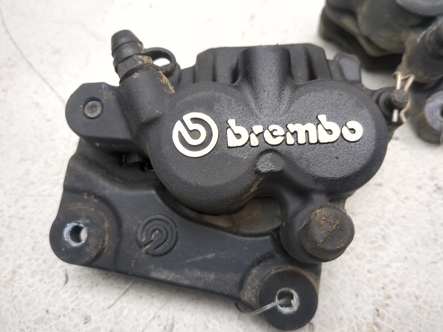 17-19 Triumph Tiger 800 XCX BREMBO Left & Right Front Brake Calipers Piston