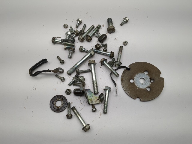 05-16 Kawasaki Mule 600 610 KAF400 Assorted Hardware Set Engine Hardware Bolt