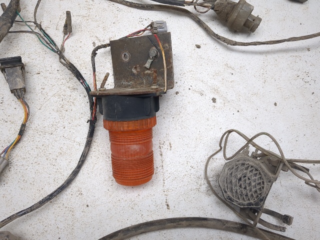 05-16 Kawasaki KAF400 Mule 610 Main Harness W/ Ignition Switch & Components Set