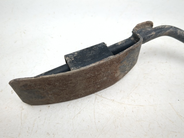05-16 Kawasaki KAF400 Mule 610 Front Brake & Accelerator Pedal