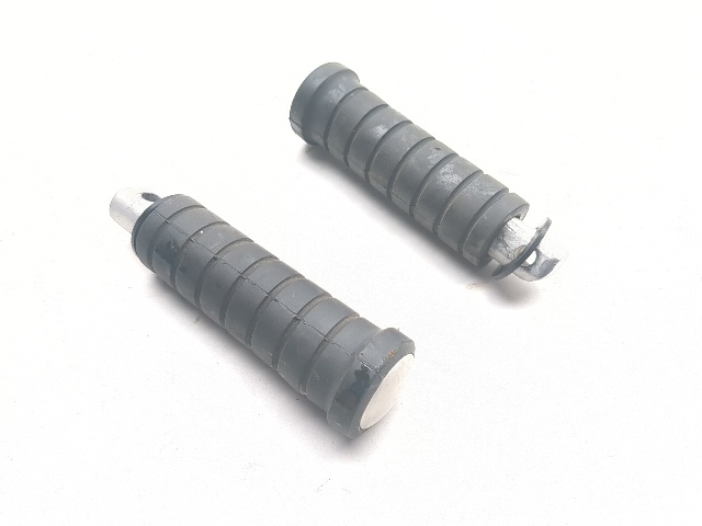 06-12 Victory Vegas Jackpot Rear Left Right Passenger Foot Pegs
