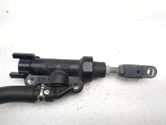 11-13 Yamaha FZ8 Right Rear Brake Master Cylinder Pump