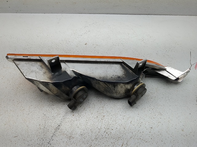 08-17 Victory Vision Deluxe Front Left Turn Signal Indicator Light 4011400