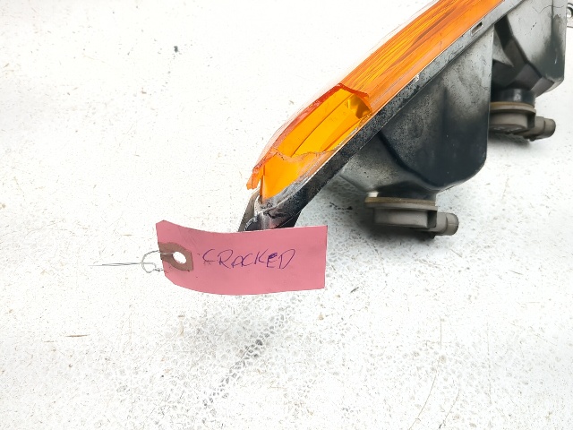 08-17 Victory Vision Deluxe Front Left Turn Signal Indicator Light 4011400