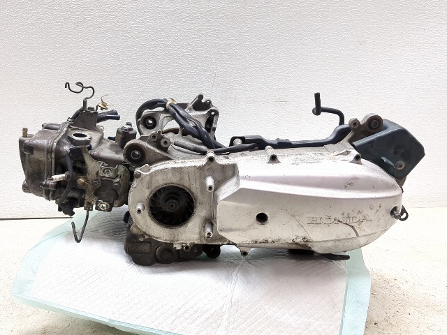 10-13 Honda PCX 125 Rear Engine Motor GUARANTEED 11100-KWN-900 | eBay