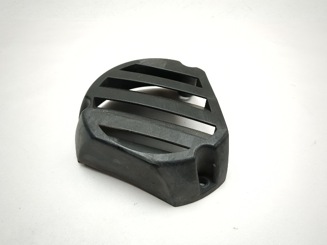 09-15 Yamaha Zuma YW125 Right Cooling Fan Cover Motor 5ML-E2653-01