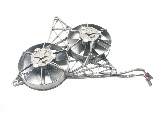 02-06 Harley Davidson VROD VRSCA Front Radiator Fan Assembly 26724-04