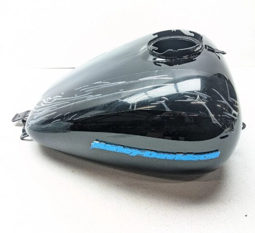 22 Harley-Davidson Low Rider S OEM Fuel Tank W/ Medallions, Vivid 22 Harley-Davidson Low Rider S OEM Fuel Tank W/ Medallions, Vivid