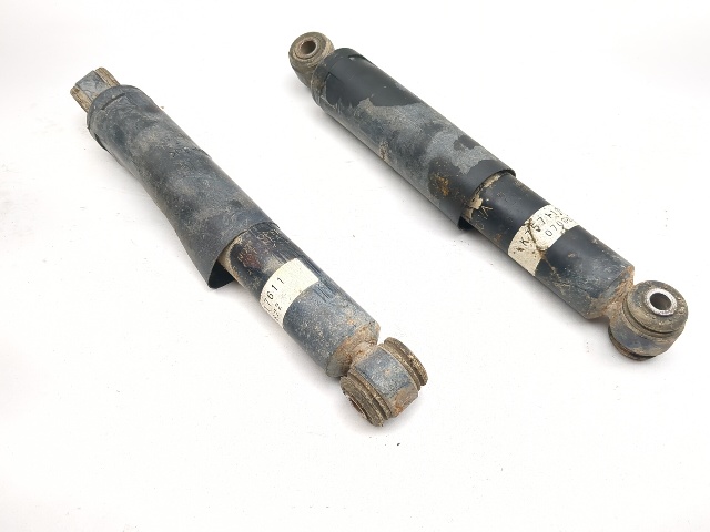 06-10 Kubota RTV 900 Left Right Rear Shock Absorber Pair K7571-11761