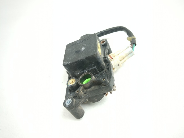 06-26 Kawasaki Vulcan 900 VN900D Secondary Throttle Valve Actuator SHP-35D1003