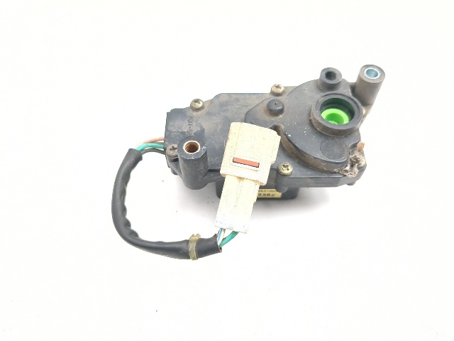 06-26 Kawasaki Vulcan 900 VN900D Secondary Throttle Valve Actuator SHP-35D1003