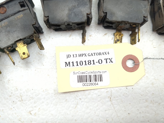 04-16 John Deere Gator HPX 4x4 Dash Switch Set AM133596 | eBay
