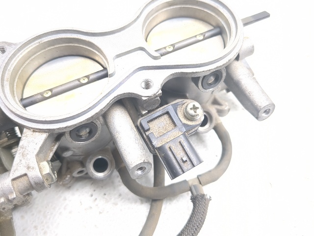 11-25 Suzuki GSXR 600 750 Throttle Body Assembly 13406-15J00 | eBay