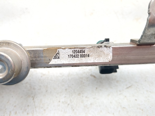 16-26 Polaris General 1000 Fuel Injector Rail Assembly 1204454