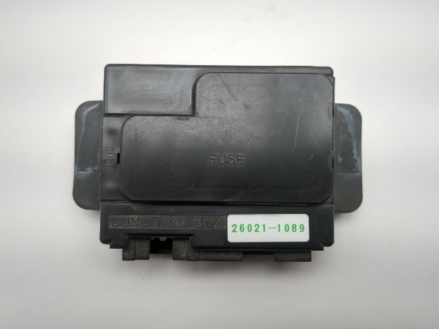 FT B&E 26/26.5 廃盤品 95-06 Kawasaki Vulcan 800 VN800B5 Classic Junction Fuse Box 26021