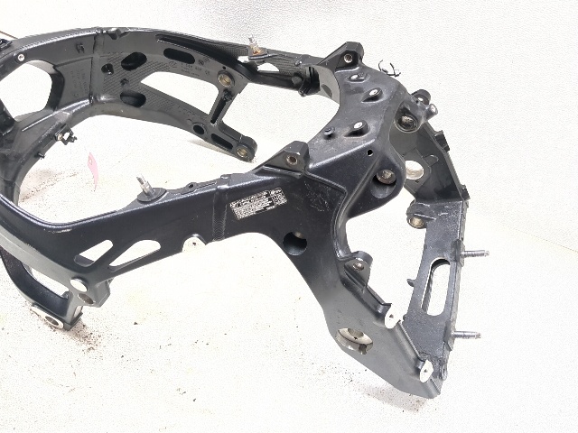 23-26 BMW S1000RR Main Frame Chassis STRAIGHT CLN