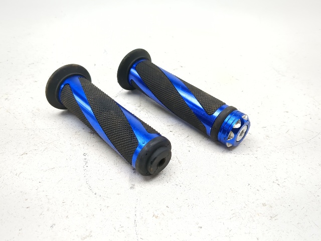 13-25 Yamaha Raptor YFM700R Left & Right Handlebar Grips