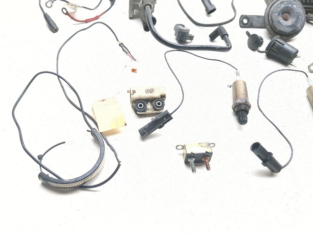 10-16 Victory Cross Country Electrical Lot Electrical Components Set O2 Sensors