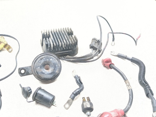 10-16 Victory Cross Country Electrical Lot Electrical Components Set O2 Sensors