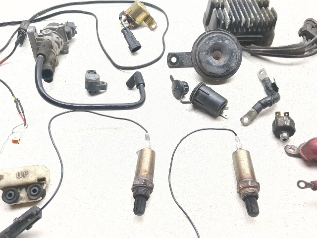 10-16 Victory Cross Country Electrical Lot Electrical Components Set O2 Sensors