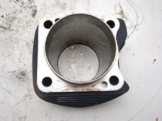 22-25 Harley-Davidson FXLRST Low Rider ST Engine Motor Cylinder