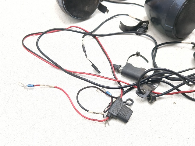 06-09 Victory Vegas 8 Ball Boss Audio Systems MCBK470B