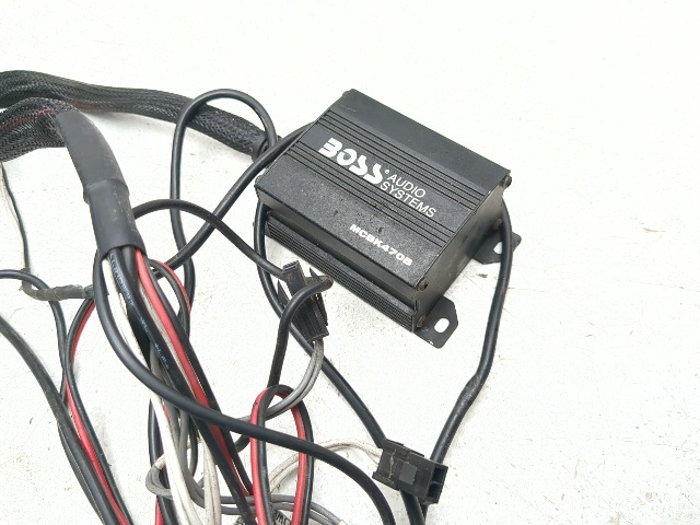 06-09 Victory Vegas 8 Ball Boss Audio Systems MCBK470B