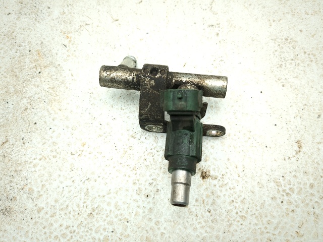 14-24 Kawasaki Teryx4 KRT800 Front Rear Fuel Injectors With Rails 49033-0011