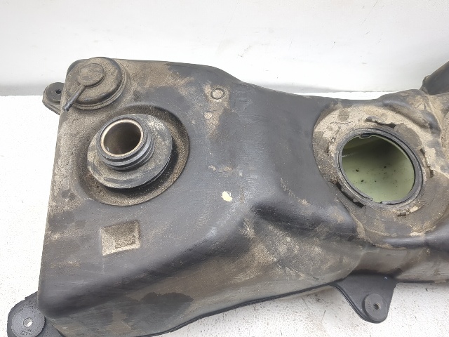01-05 Honda Goldwing 1800 GL1800 Fuel Tank Gas Petrol 17510-MCA-000