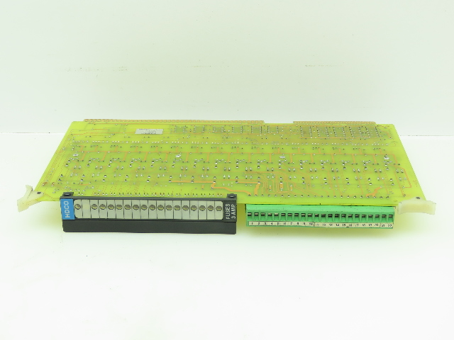 Carte I/O Cincinnati Milacron 3-531-4479A - 16 Sorties Pour HMI - Occasion Fonctionnelle